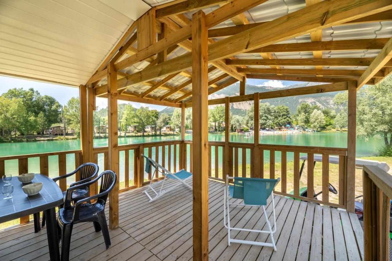 Camping Le Lac Bleu Hotell Châtillon-en-Diois Eksteriør bilde